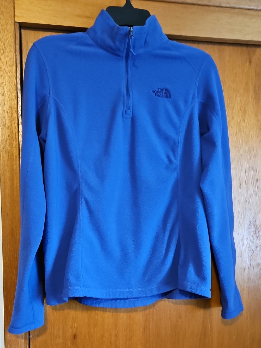 North Face Pullover Sz Medium
